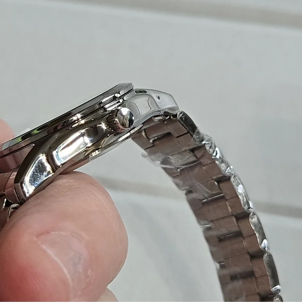 Chenxi CX021L Women's Quartz Watch Dark Blue Dial,SS Band,Rhinestone Markers.